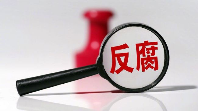 网友自拍区一区二区三区